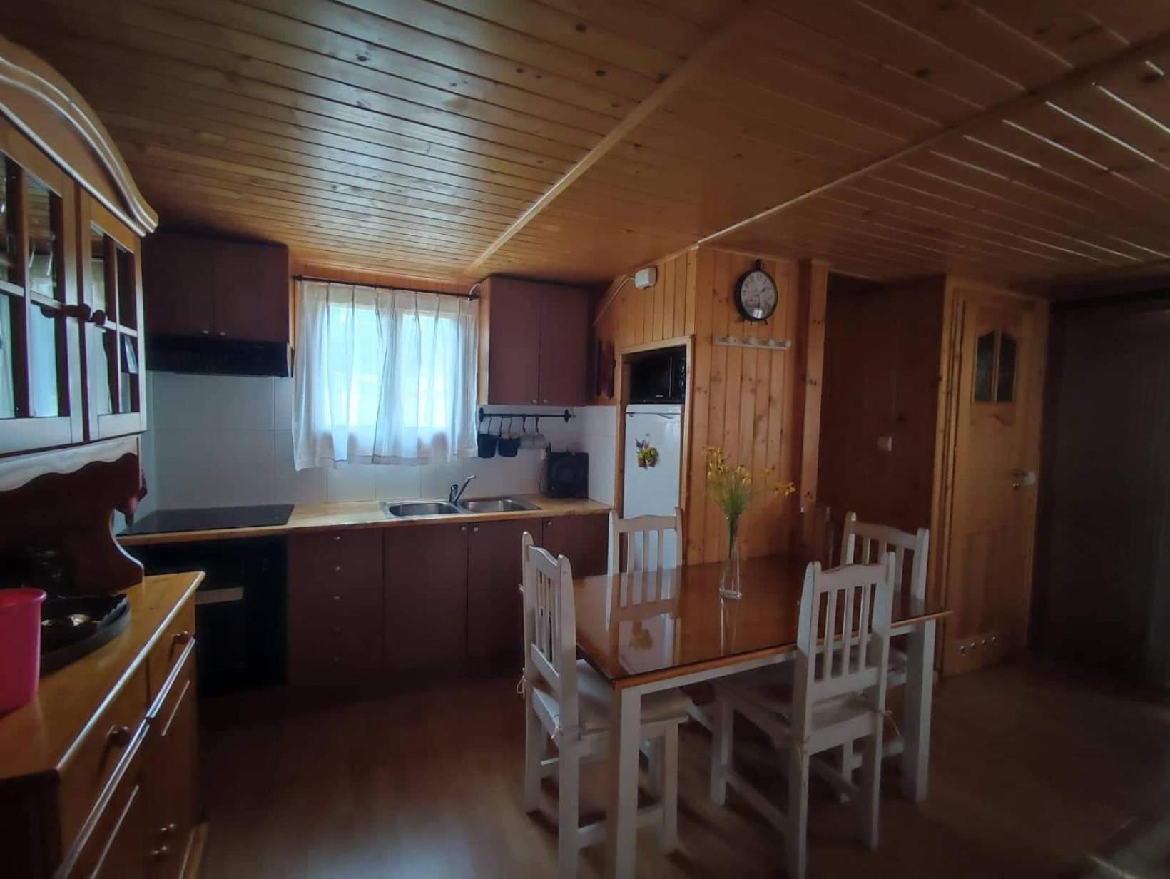 Cabaña de madera especial y acogedora Cardenete Habitación foto